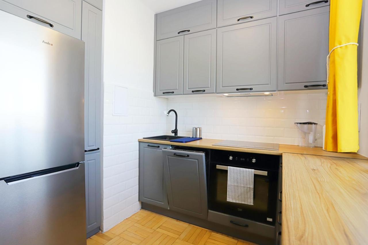 Apartament Stara Latarnia 瓦乌布日赫 外观 照片
